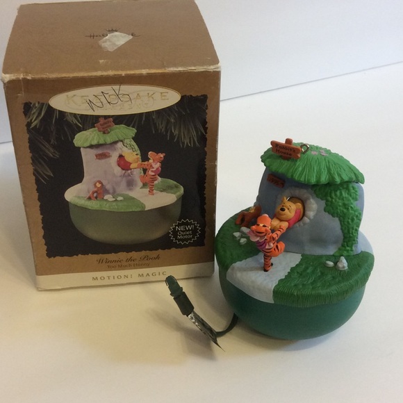 Hallmark Pooh Too Much Hunny Magic Motion Music - Picture 1 of 8